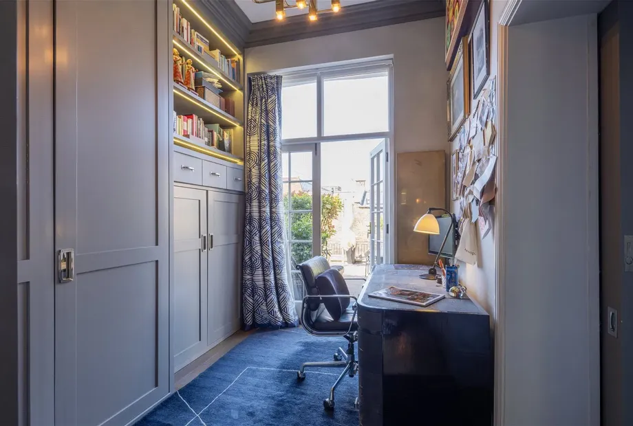 Tennyson Court, Dorset Square, Marylebone, London, NW1 - Sandfords