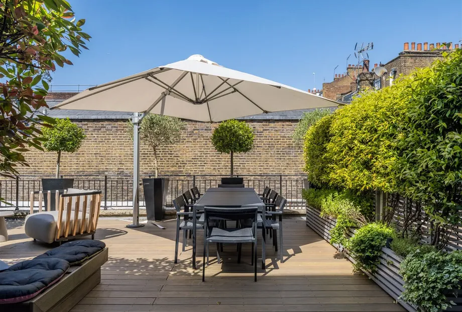 Tennyson Court, Dorset Square, Marylebone, London, NW1 - Sandfords