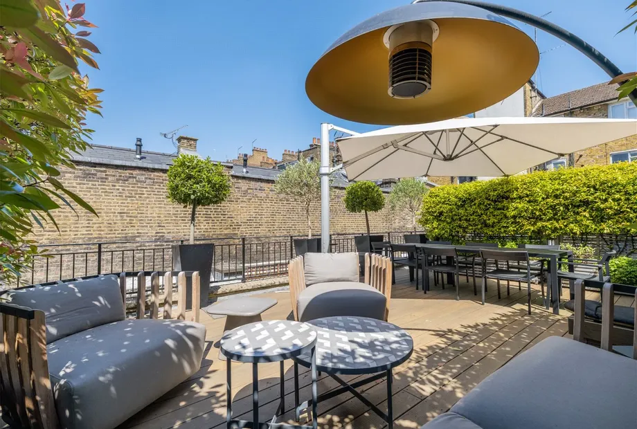 Tennyson Court, Dorset Square, Marylebone, London, NW1 - Sandfords