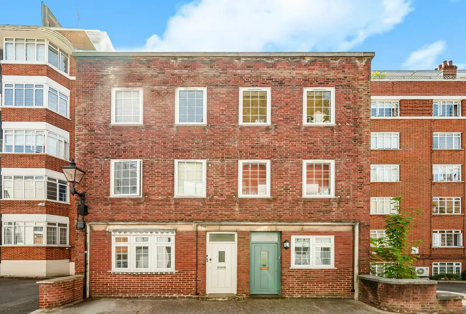 St. James's Terrace Mews, St Johns Wood, London, NW8 - Sandfords