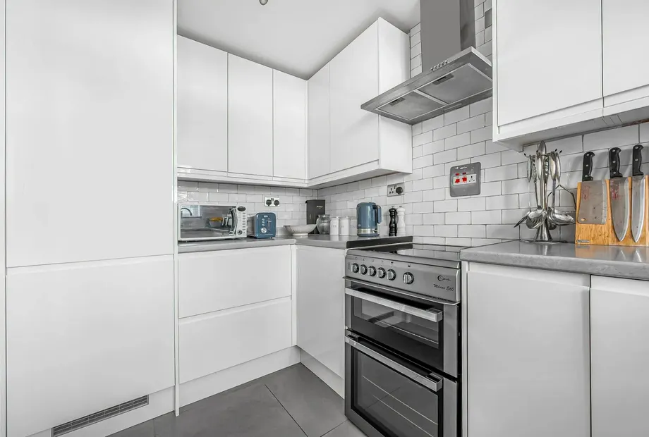 St. James's Terrace Mews, St Johns Wood, London, NW8 - Sandfords