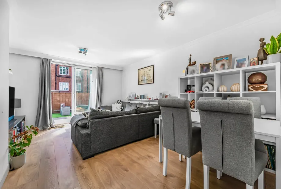 St. James's Terrace Mews, St Johns Wood, London, NW8 - Sandfords