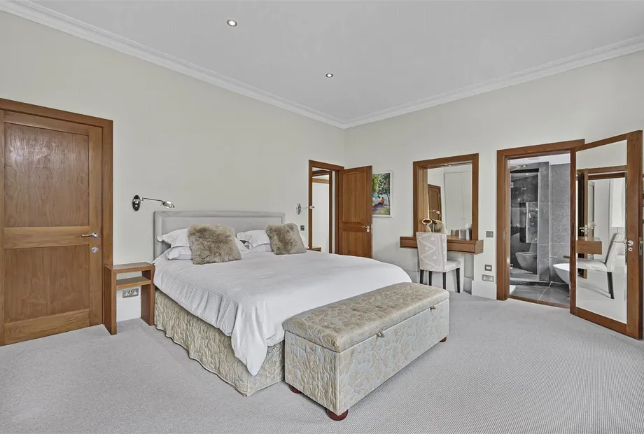 Addison Road, Kensington, London, W14 - Sandfords