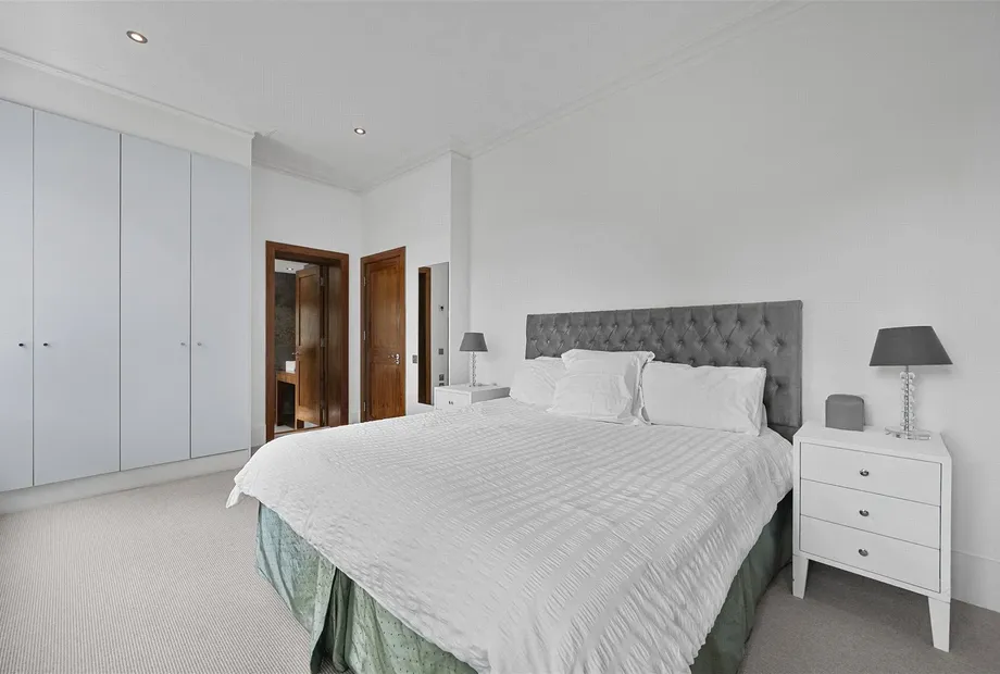 Addison Road, Kensington, London, W14 - Sandfords