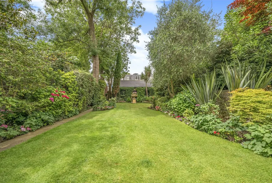 Addison Road, Kensington, London, W14 - Sandfords