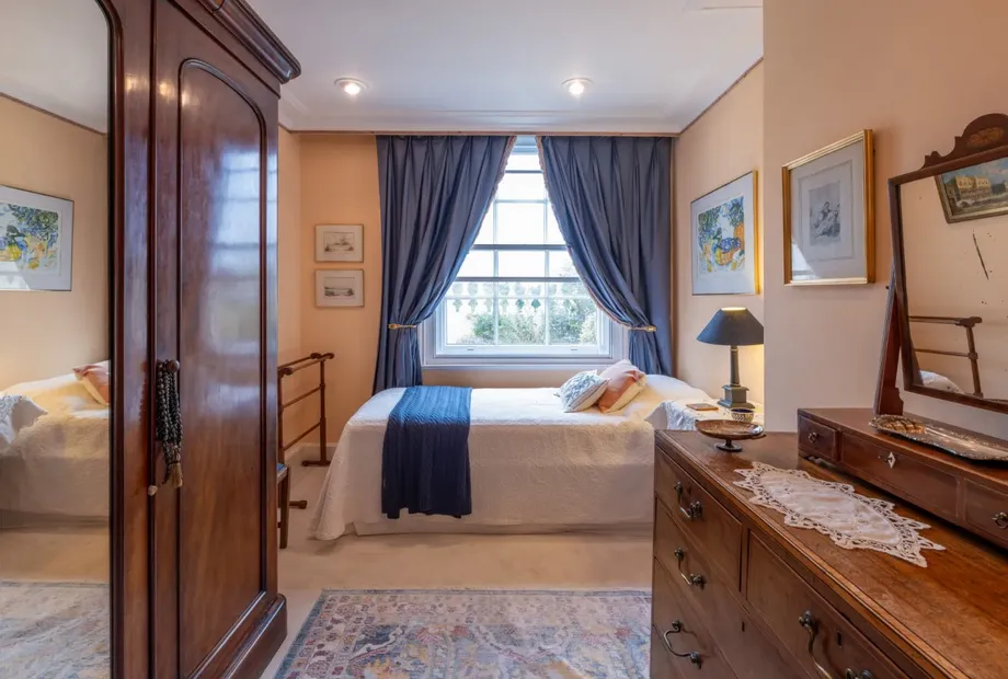 Cumberland Terrace, Regent's Park, London, NW1 - Sandfords