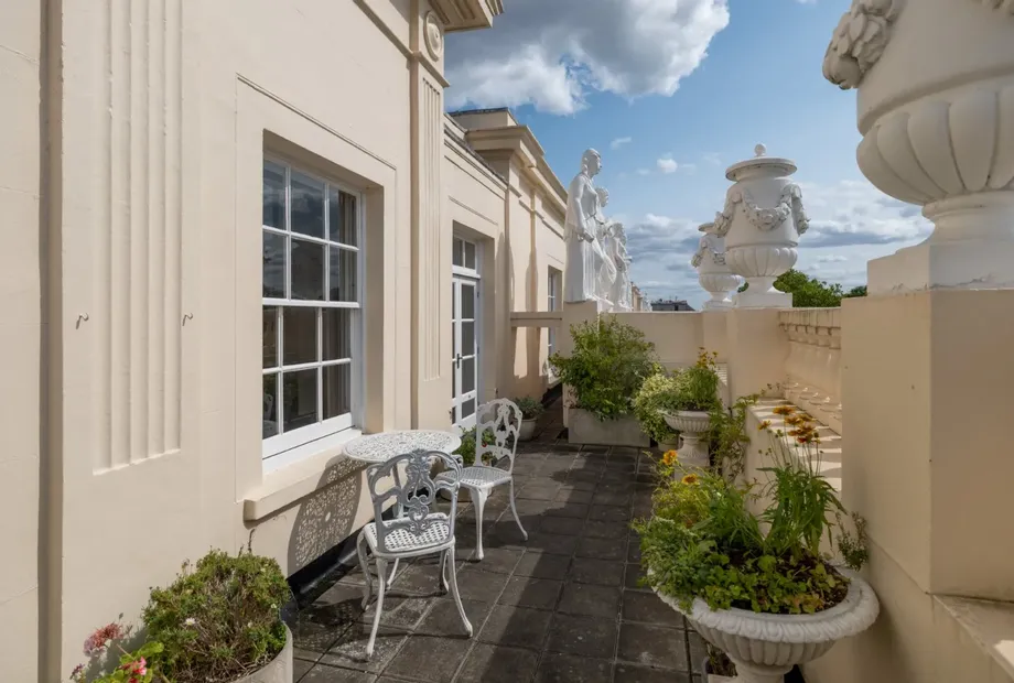 Cumberland Terrace, Regent's Park, London, NW1 - Sandfords