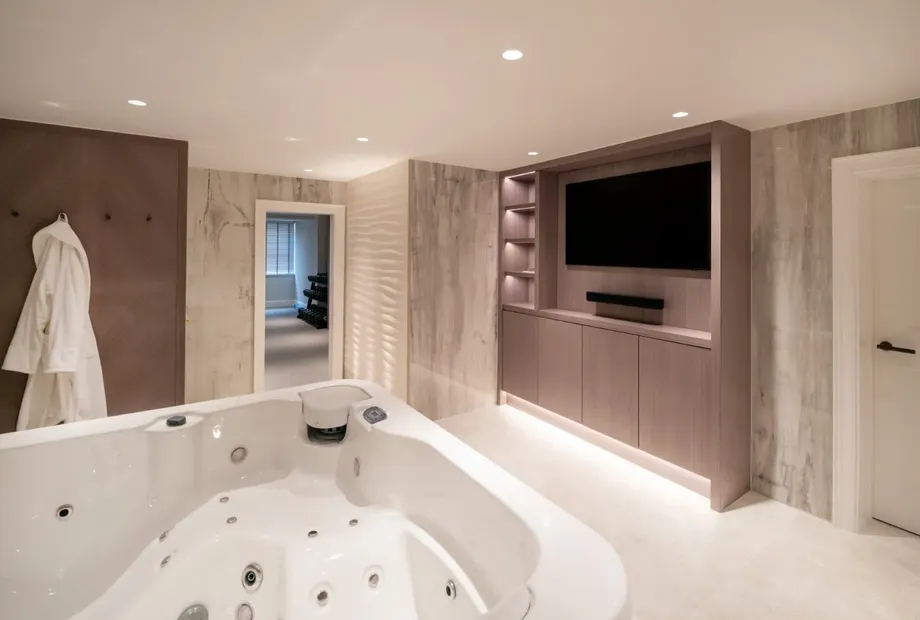 Chester Terrace, Regent's Park, London, NW1 - Sandfords