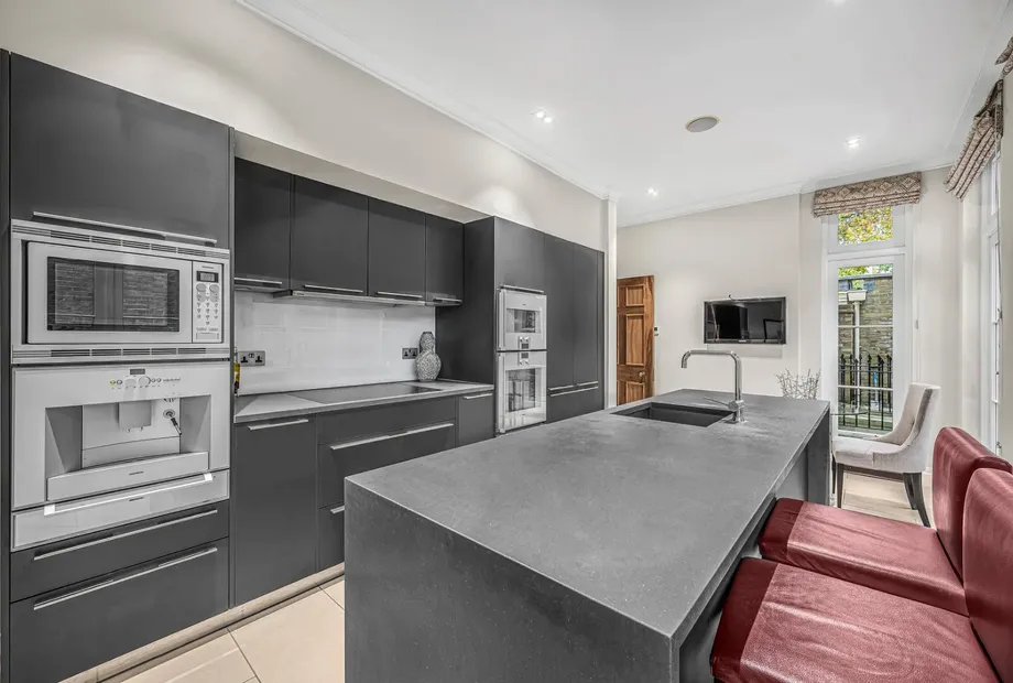 Albany Street, Regent's Park, London, NW1 - Sandfords