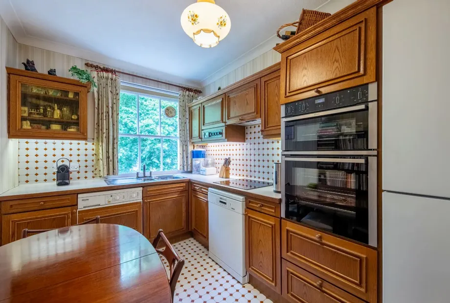 Montagu Square, Marylebone, London, W1H - Sandfords