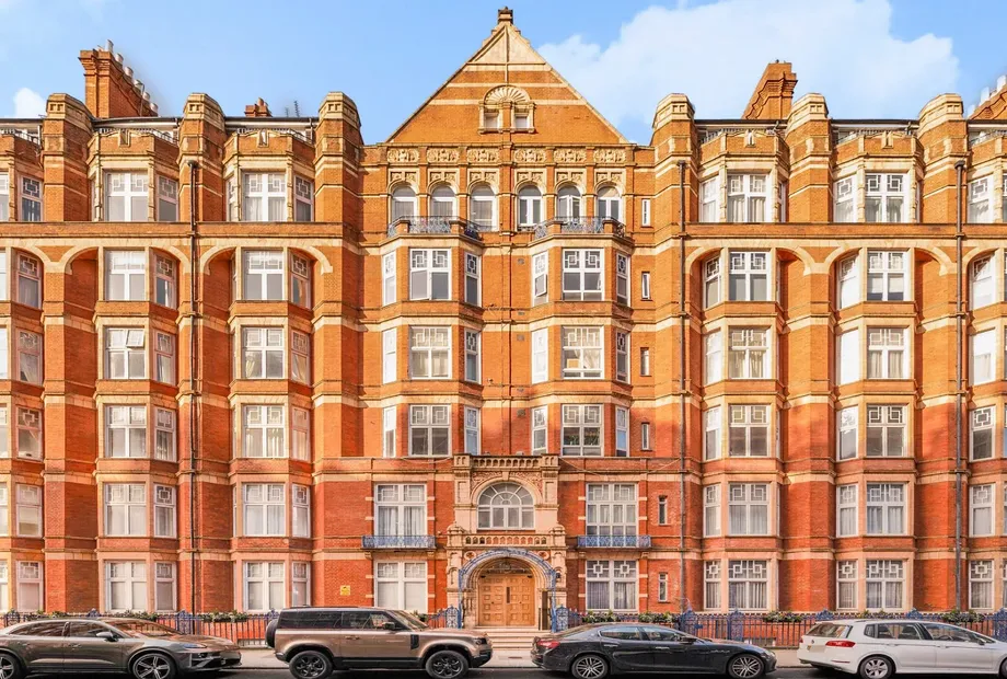 Bickenhall Mansions, Bickenhall Street, Marylebone, London, W1U - Sandfords