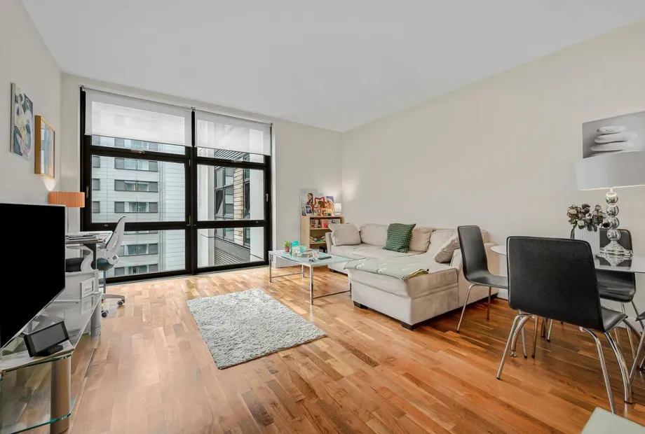 South Quay Square, London, E14 - Sandfords