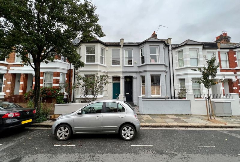 Bracewell Road, Kensington, London, W10 - Sandfords