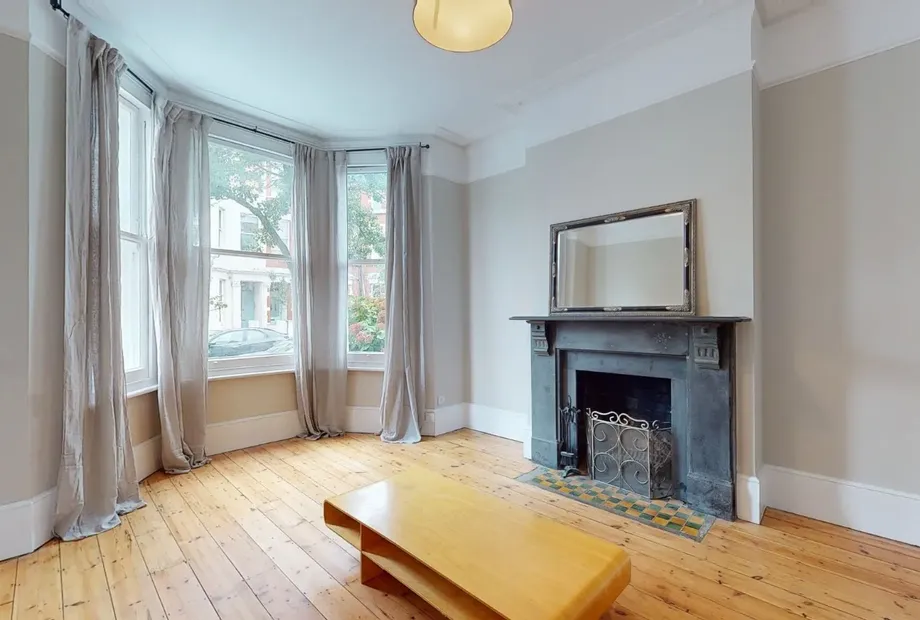 Bracewell Road, Kensington, London, W10 - Sandfords