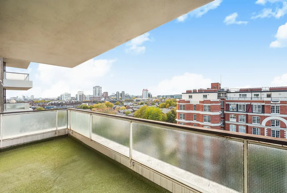 Century Court, Grove End Road, St Johns Wood, London, NW8 - Sandfords