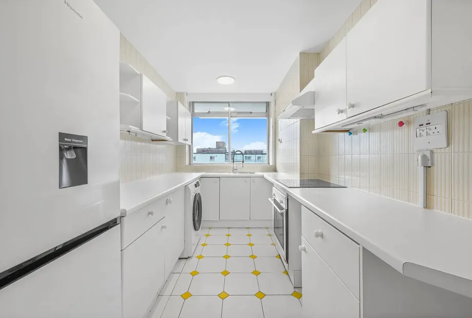 Century Court, Grove End Road, St Johns Wood, London, NW8 - Sandfords