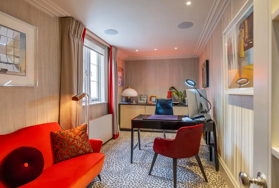 St. Katharines Precinct, Regent's Park, London, NW1 - Sandfords