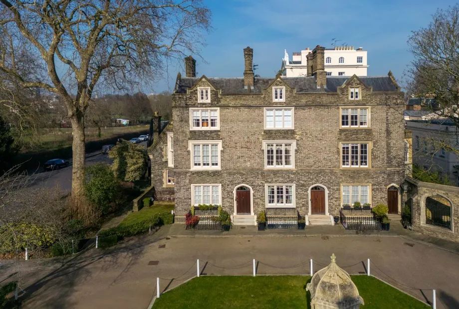 St. Katharines Precinct, Regent's Park, London, NW1 - Sandfords