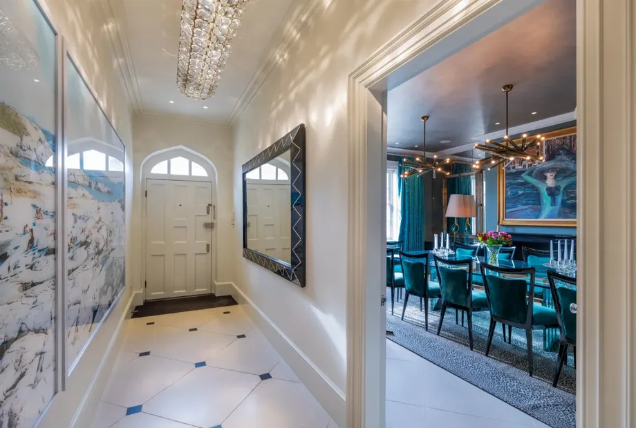 St. Katharines Precinct, Regent's Park, London, NW1 - Sandfords