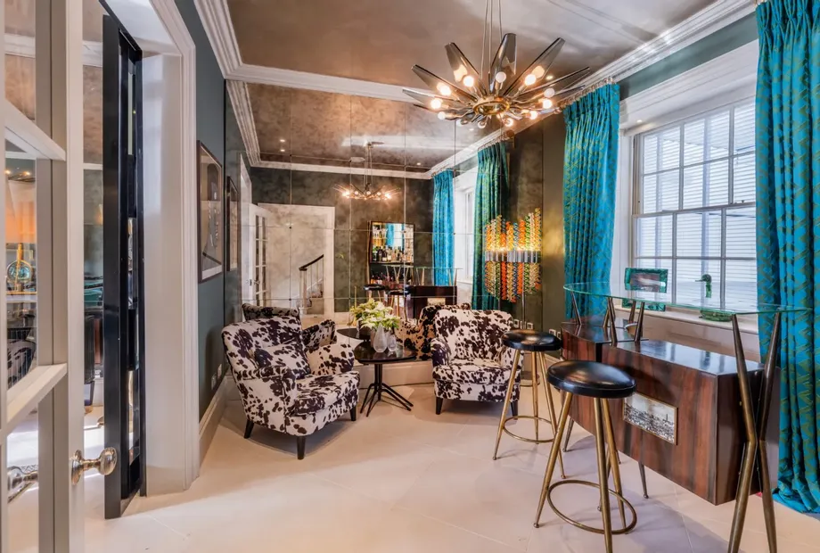 St. Katharines Precinct, Regent's Park, London, NW1 - Sandfords