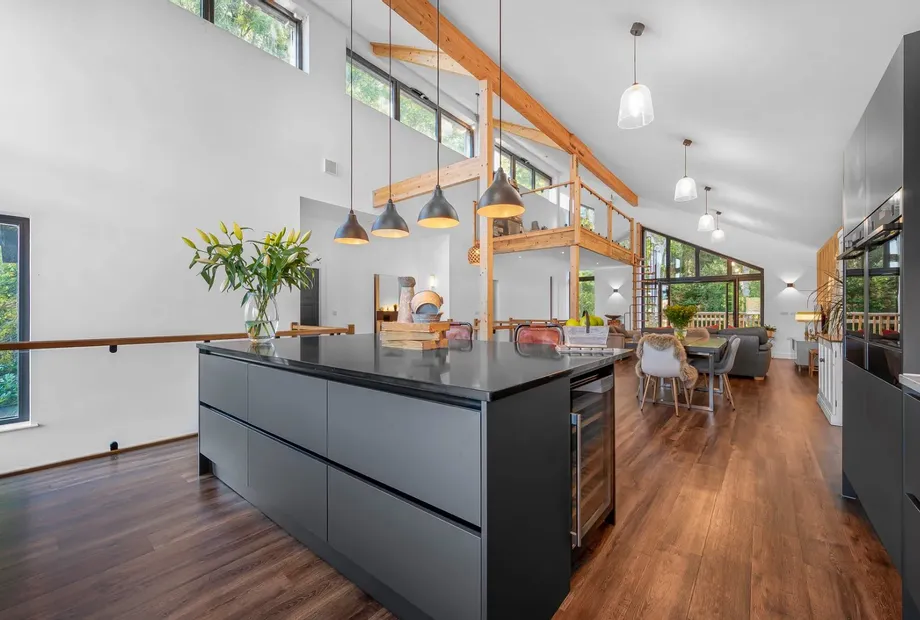 Haven Place, Park Street Lane, Park Street, St. Albans, AL2 - Sandfords