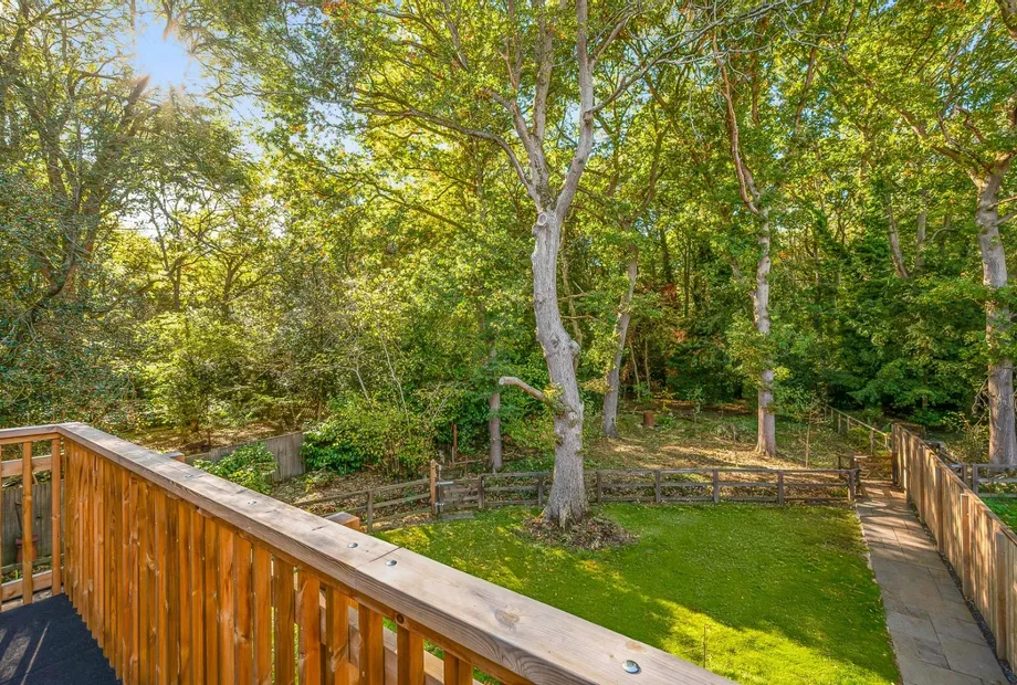 Haven Place, Park Street Lane, Park Street, St. Albans, AL2 - Sandfords