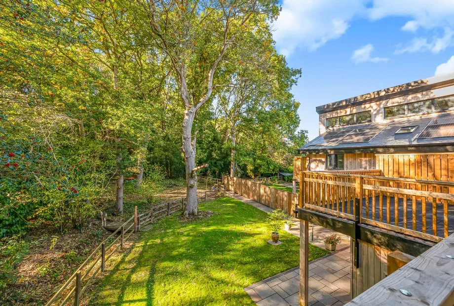 Haven Place, Park Street Lane, Park Street, St. Albans, AL2 - Sandfords