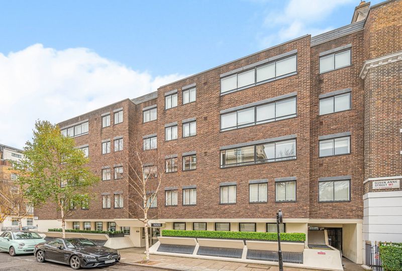 Queen Anne Street, London, W1G - Sandfords