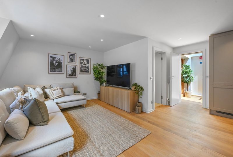 Bingham Place, London, W1U - Sandfords