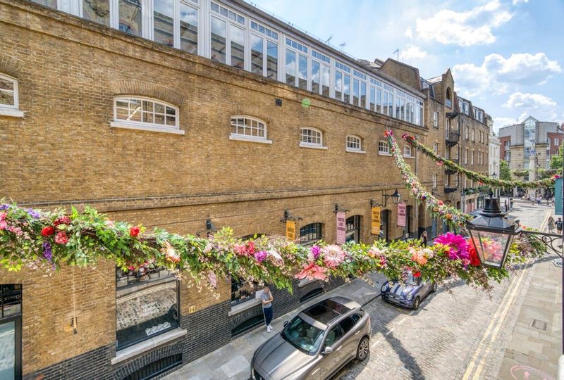 Short's Gardens, London, WC2H - Sandfords