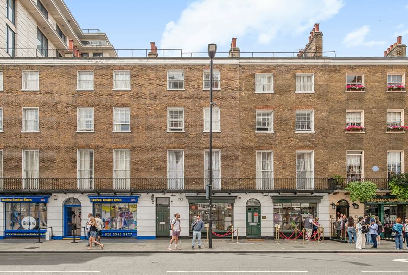 Baker Street, London, NW1 - Sandfords